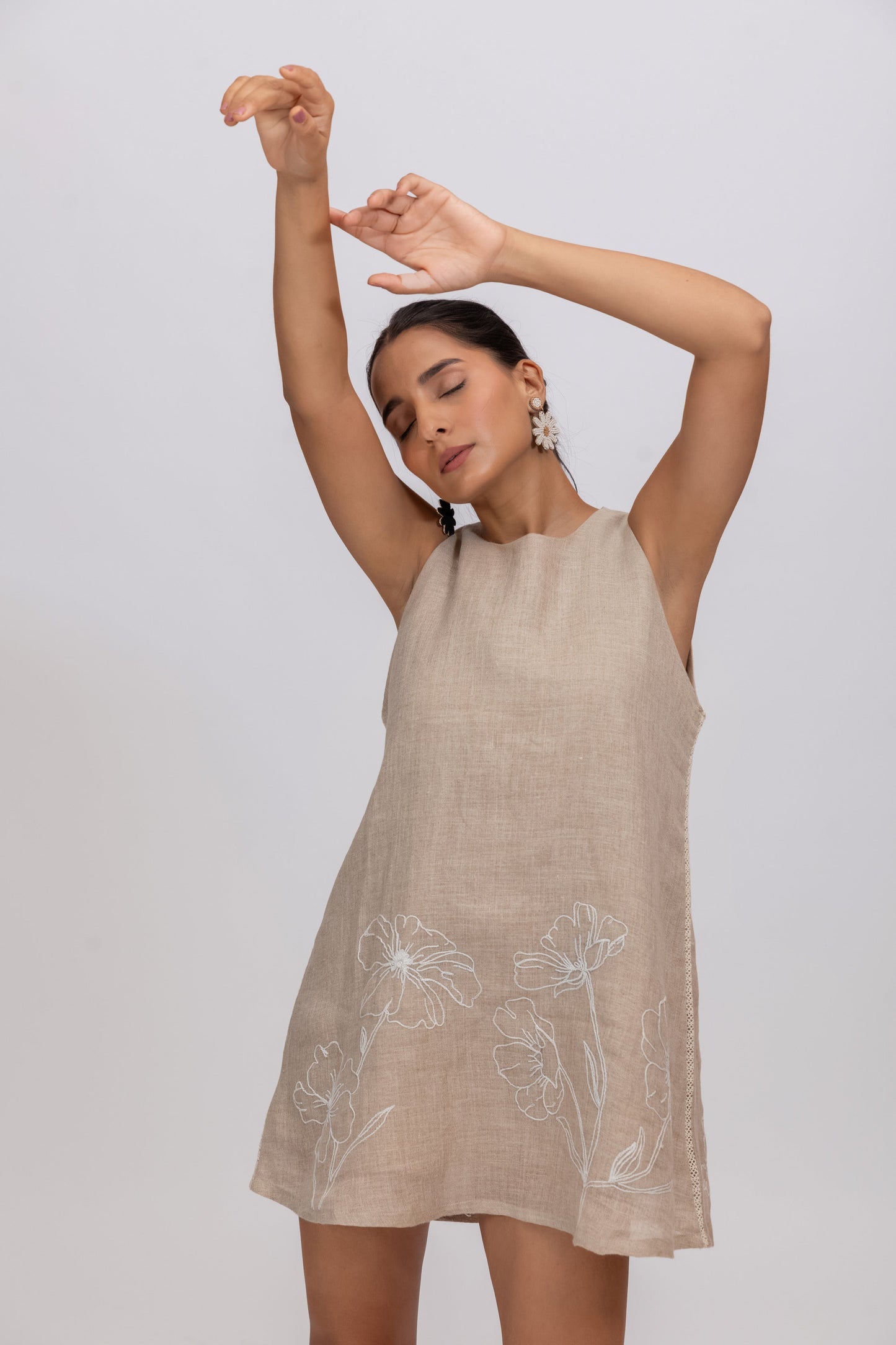 LIGHT FLORAL EMBROIDERY 100% PURE RAW LINEN TUNIC