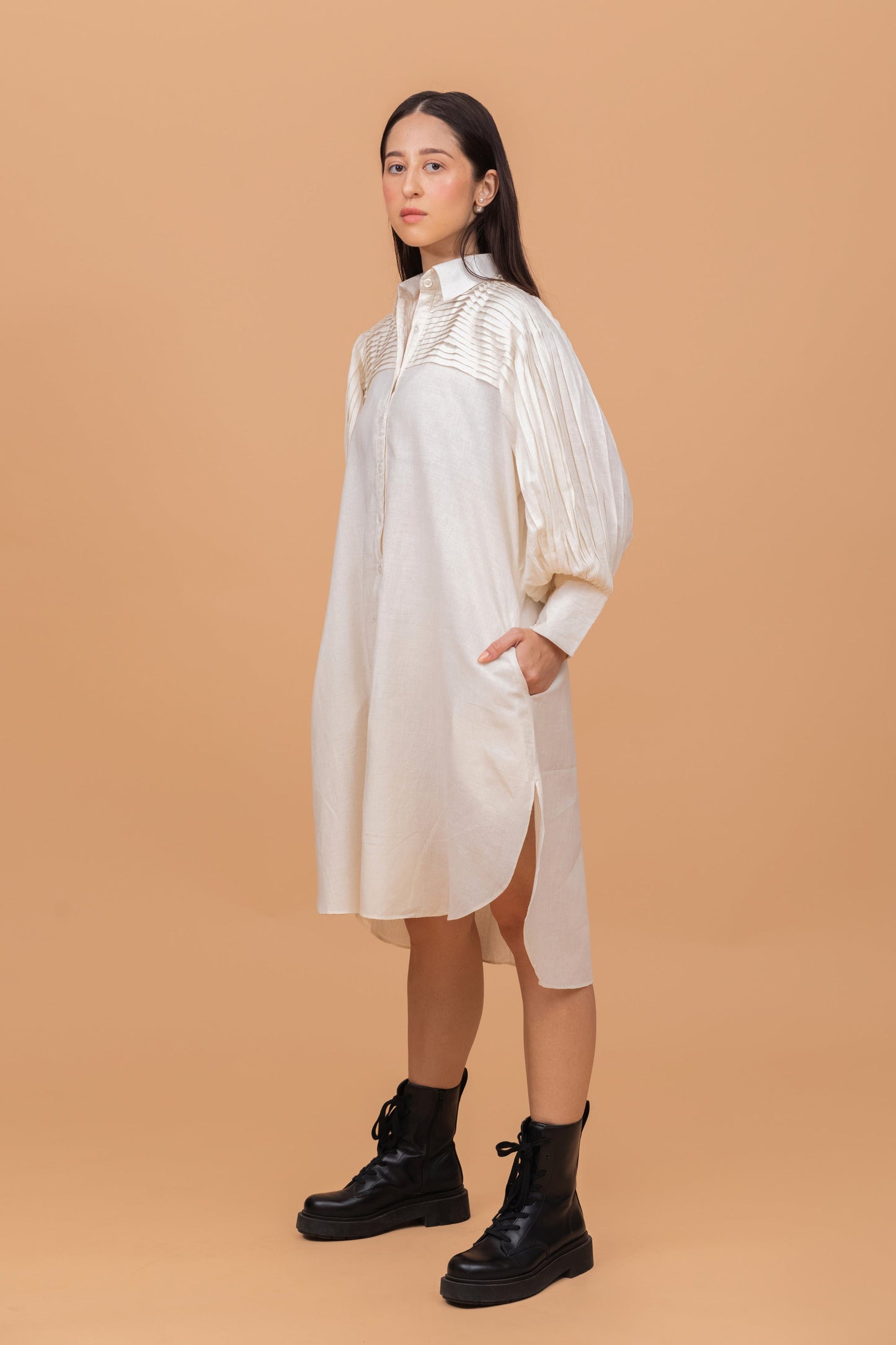 HEAVY PLEAT STATEMENT SLEEVE SHIRT DRESS