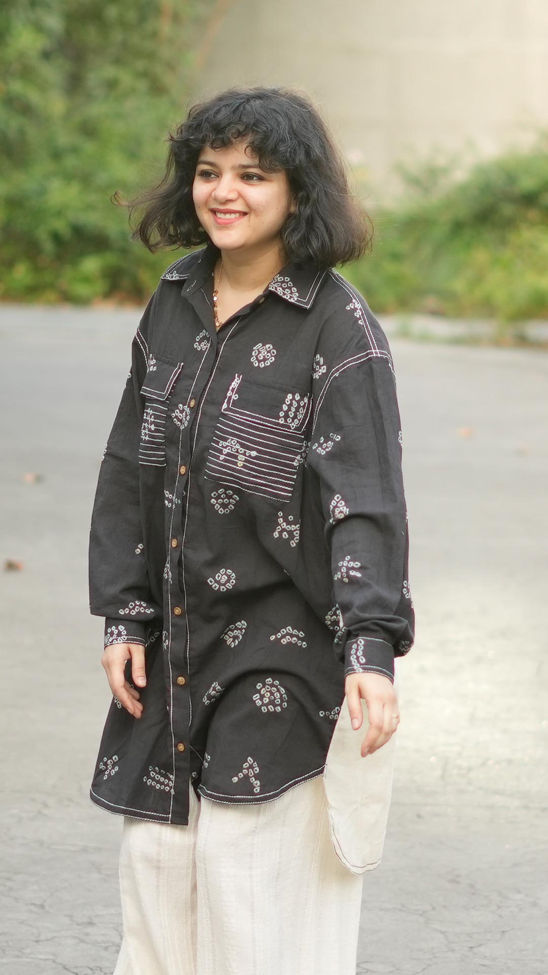GROWTH MOTIF BLACK BANDHANI DRESS