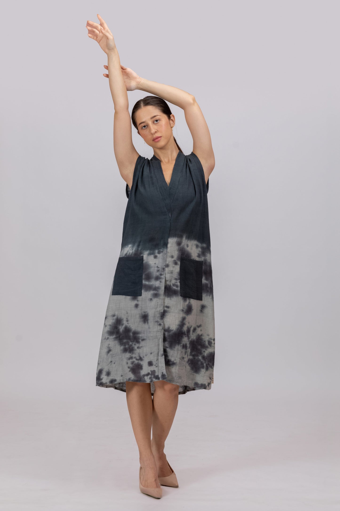 CHARCOAL GREY SHOULDER PLEAT MAXI DRESS IN KALA COTTON