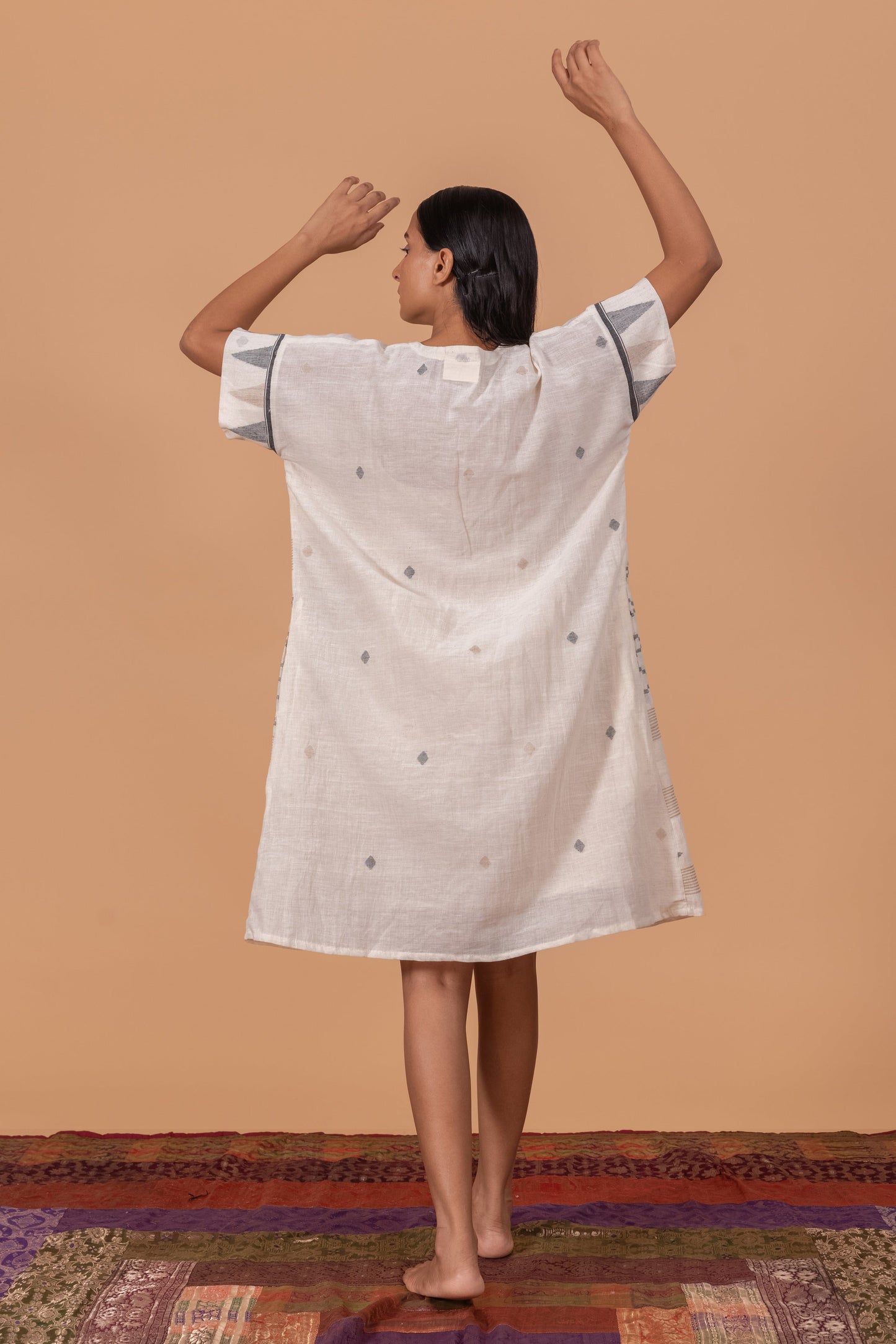 BEAUTIFUL WEAVE PLEATED JAMDANI TUNIC