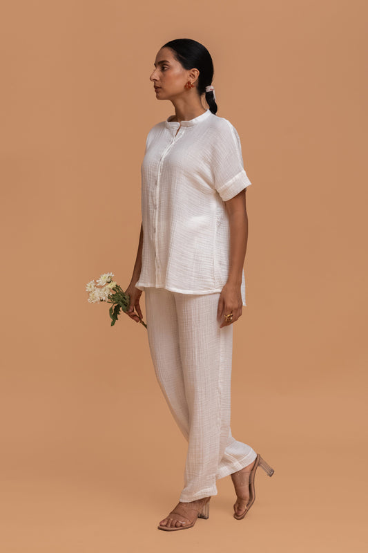 PLAIN WHITE GOTS-CERTIFIED WRINKLE COTTON CO-ORD SET